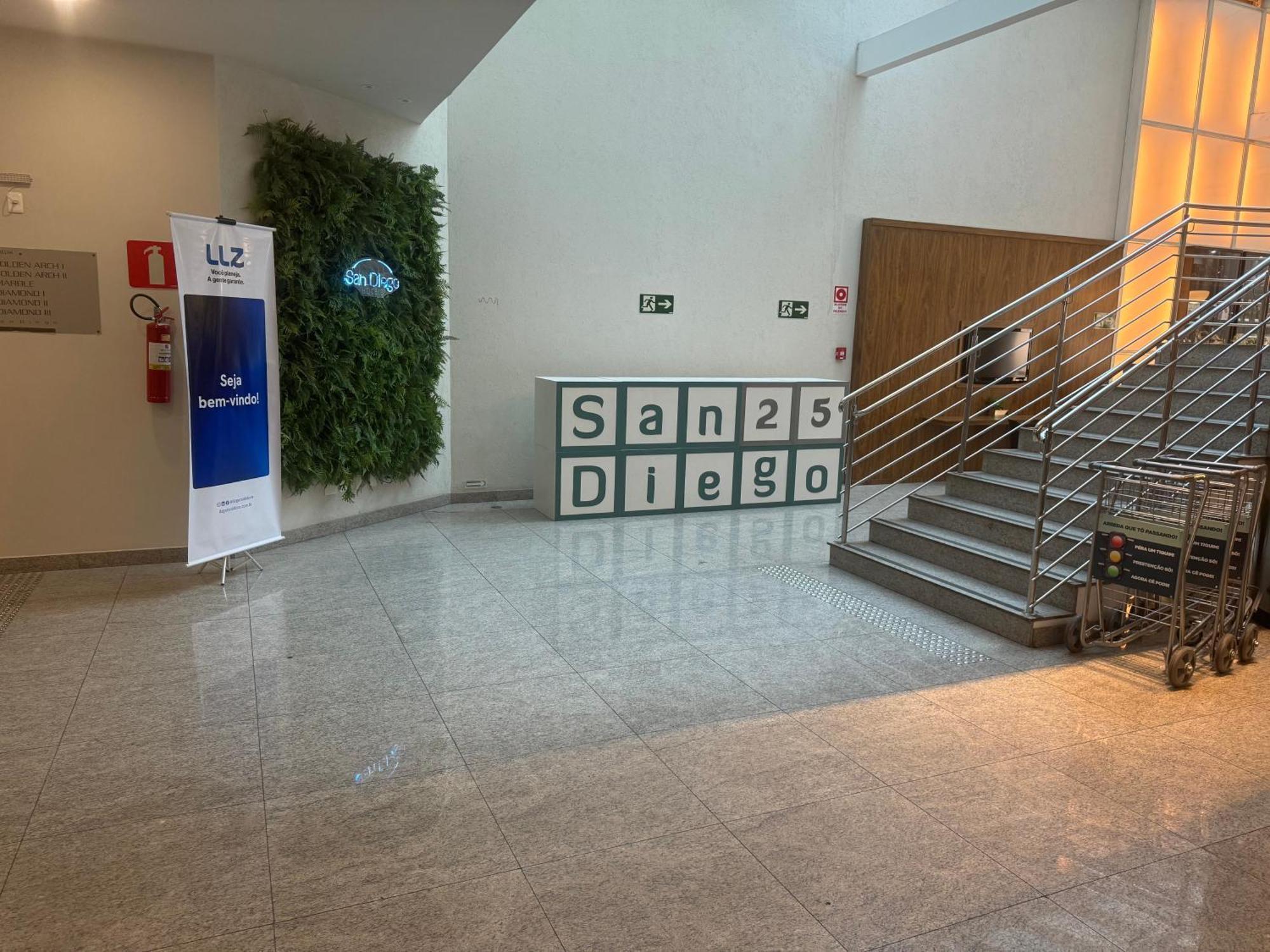 Apart-Hotel De Luxo Em Lourdes Belo Horizonte Dış mekan fotoğraf